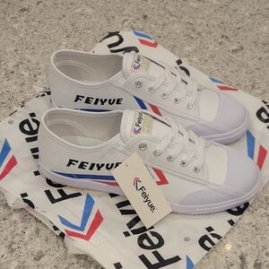 Feiyue Classic White Sneakers with Blue and Red Details 9Men, 11 Women. NWT